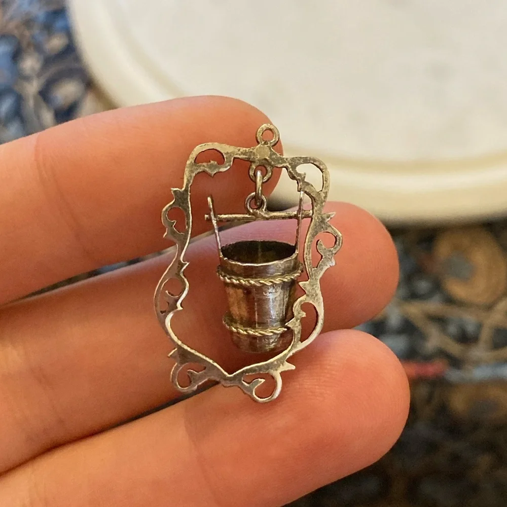 Antique Sterling Wishing Well Swinging Bucket Charm - Picture 7 of 11